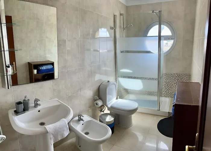 Sun Paradise Beach, Wifi, Sea Views, And Pool * Адехе