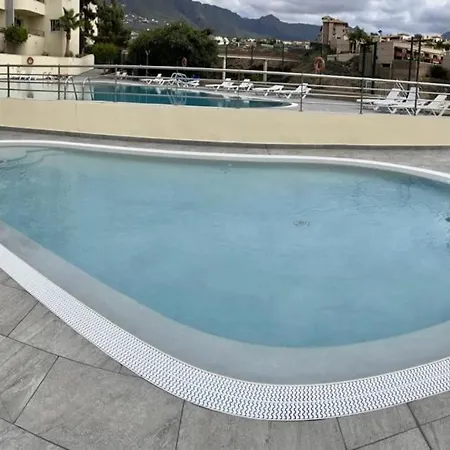 Sun Paradise Beach, Wifi, Sea Views,&pool