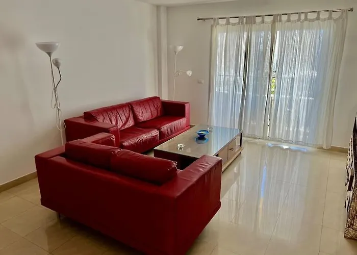 Lejlighed Sun Paradise Beach, Wifi, Sea Views, And Pool *